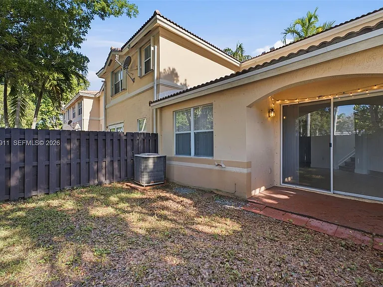 12594 SW 122nd St — Photo 17