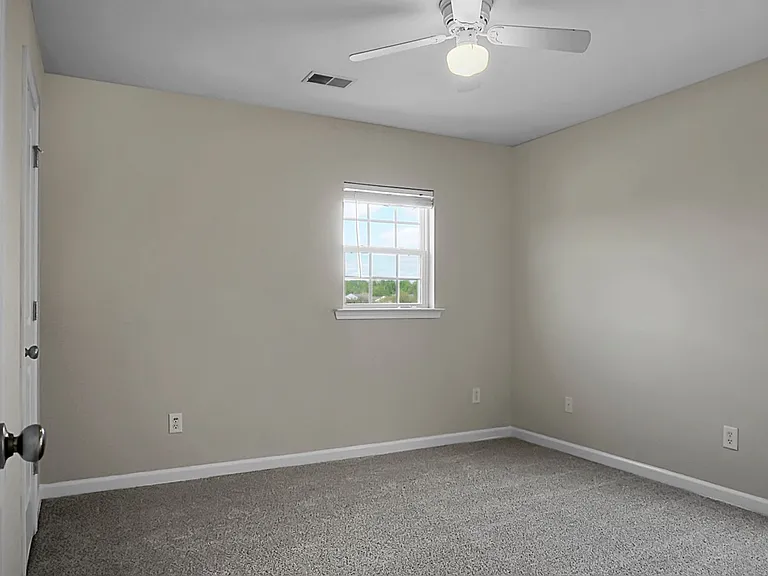 8003 Henderson Rd — Photo 28