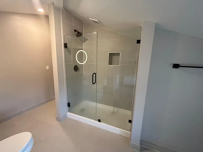 3805 Franklin Blvd #301 — Photo 36