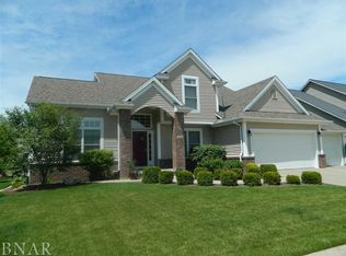 2918 Grey Hawk Dr, Normal, IL 61761