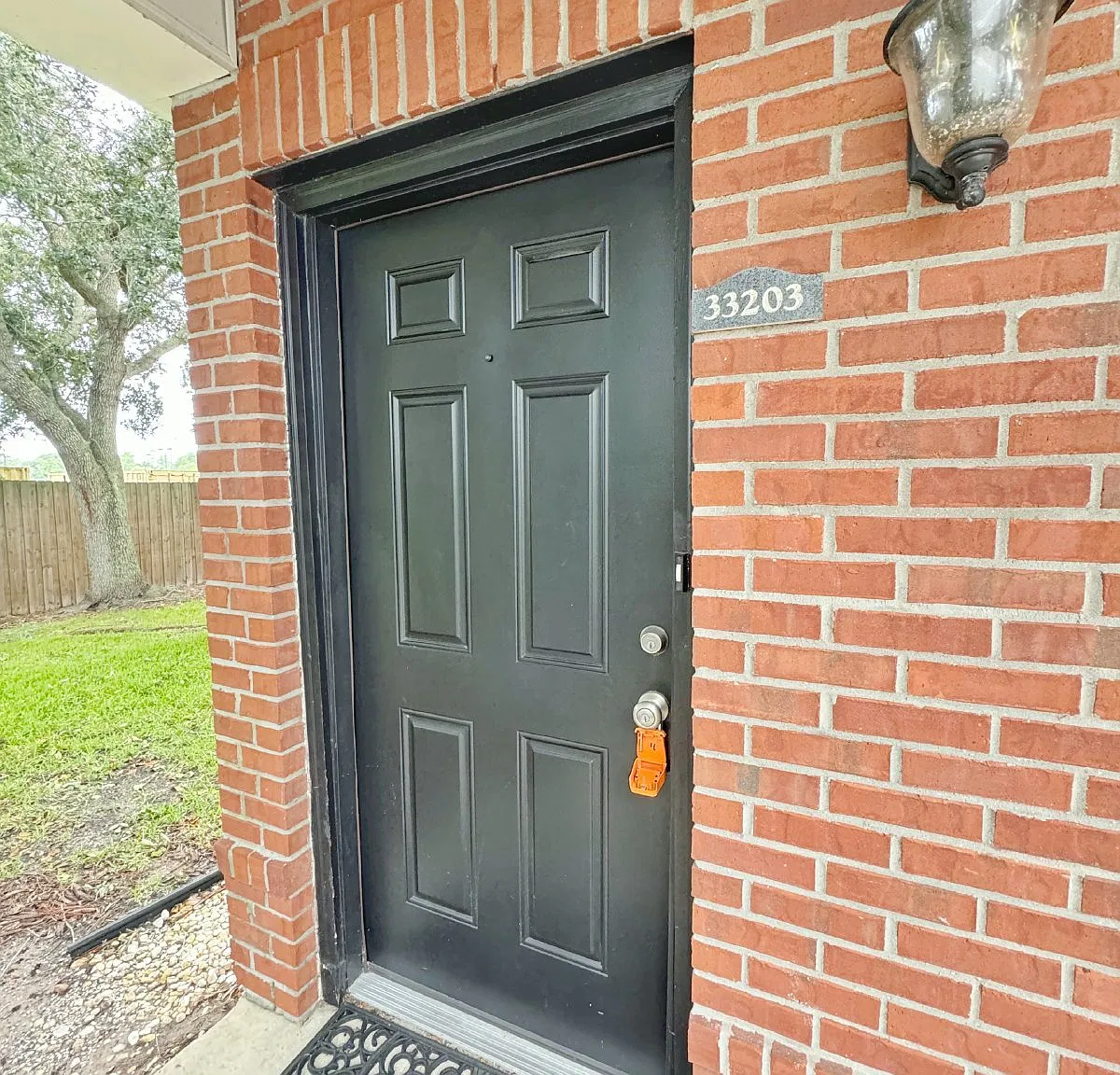1 bed, 1.0 bath, 818 sqft, $1,495 — Photo 4