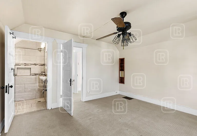 1414 N Adams St — Photo 18