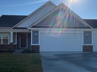 8152 Camellia Ln, Pendleton, IN 46064