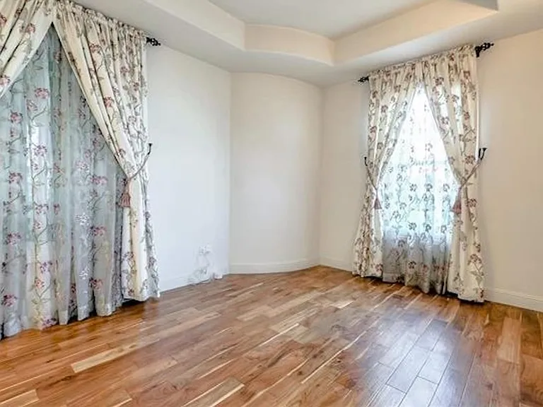 1111 Hawkshead Cir — Photo 26