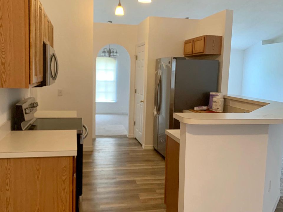 2nd image of 1533 Quiescent Ln