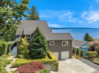 11330 Lakeside Ave NE, Seattle, WA 98125