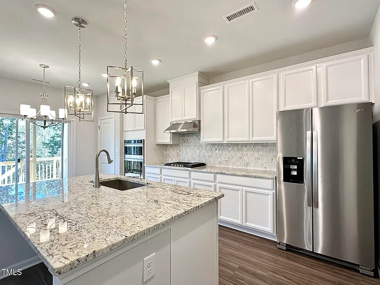 700 Sage Oak Ln — Photo 10