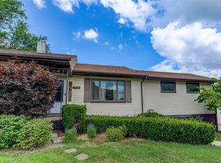 1920 E Mound Rd, Decatur, IL 62526