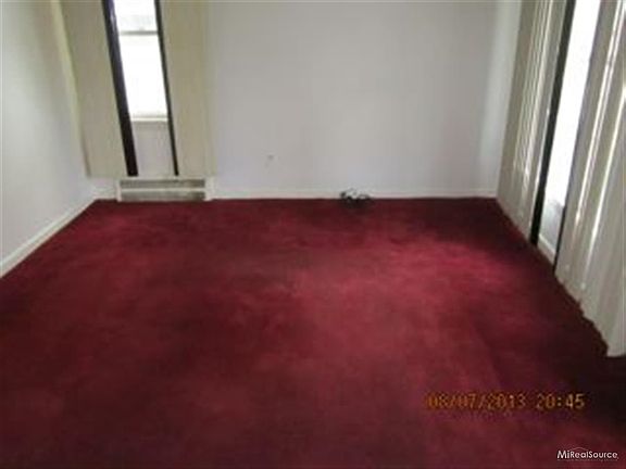 3rd image of 18896 Moenart St