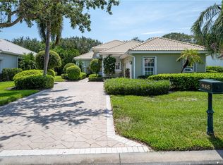 945 Island Club Sq, Vero Beach, FL 32963