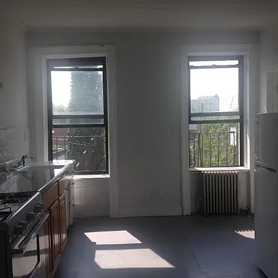 Rented by Realty Collective | media 13