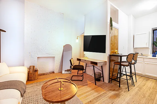 Rented by Owner | media 30