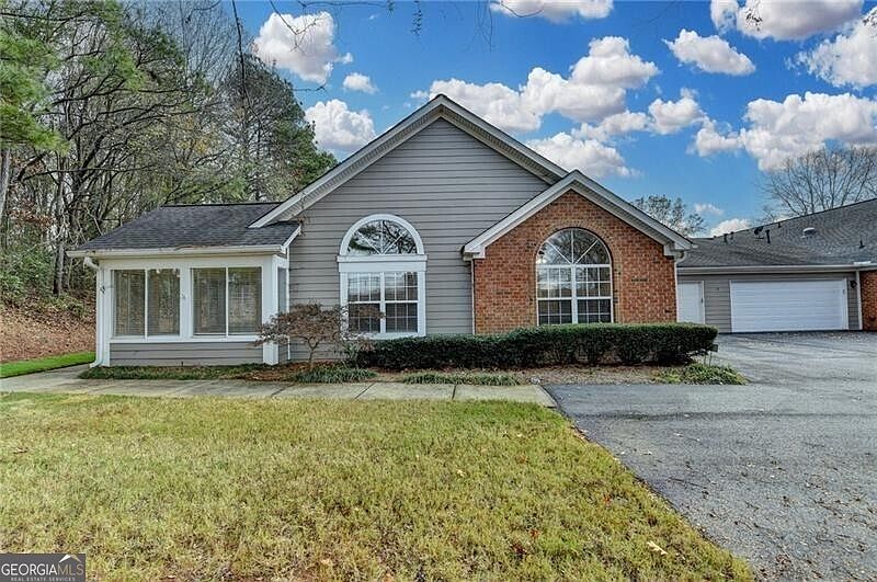 1st image of 4520 Orchard Trce