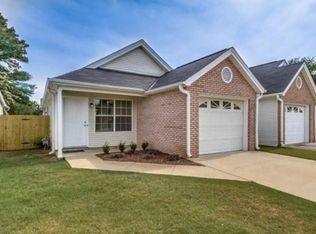1105 Mockingbird Ln, Northport, AL 35476