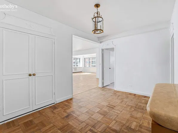 25 Sutton Pl S APT 6P, New York, NY 10022