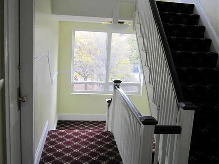 20 Grove St #23 — Photo 4