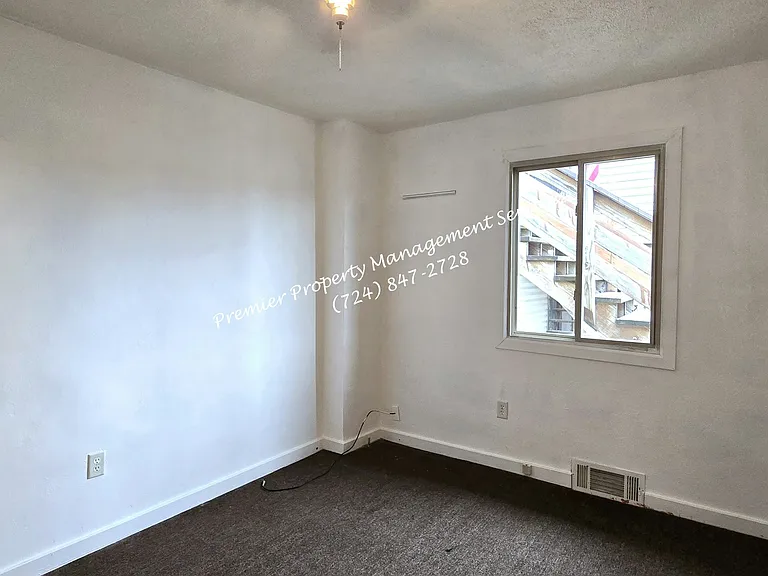 717 W New Castle St #2 — Photo 8