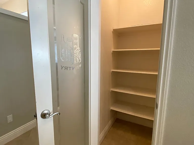 3611 Oakleaf Ave — Photo 19