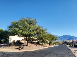 4697 S Golden Arrow Dr, Green Valley, AZ 85622