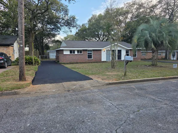 4309 Kwajalein Dr, Mobile, AL 36609