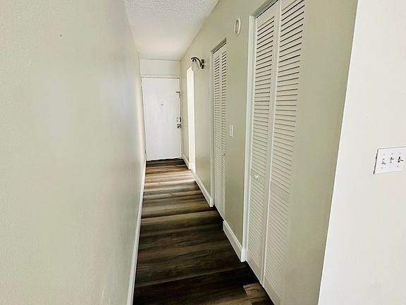 4th image of 1504 Virginia Ave APT 211