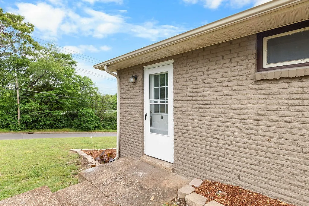 2 bed, 663 sqft, $1,700 — Photo 4