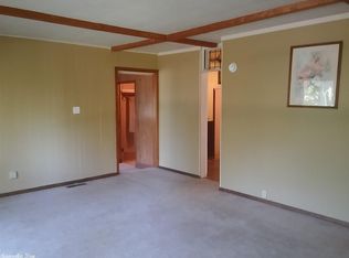 16 S Wichita Cir, Cherokee Village, AR 72529