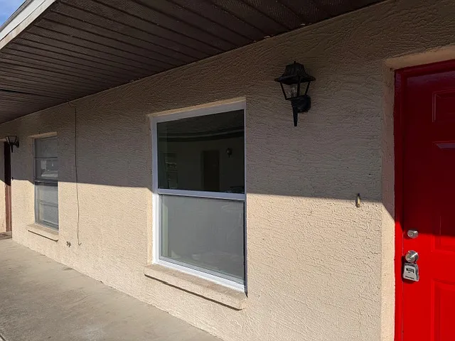 6424 Montana Ave