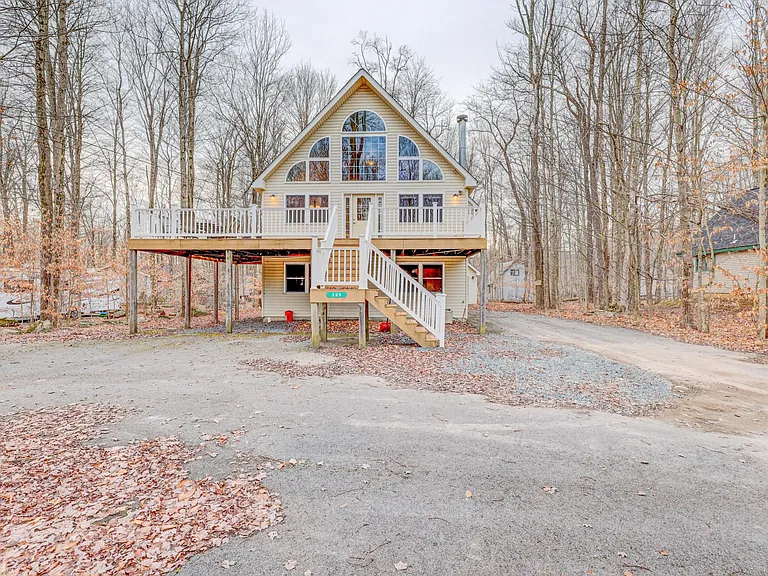 309 Stroud Ct — Photo 38