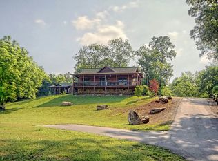 703 Shake Rag Rd, Hiawassee, GA 30546