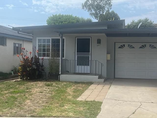 1st image of 227 Wesley Ave