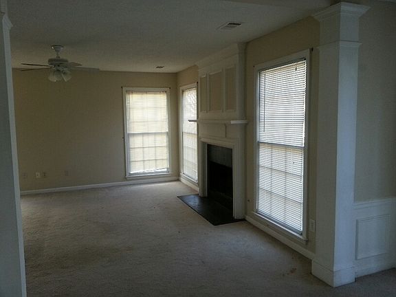 5th image of 2655 Binghampton Ln