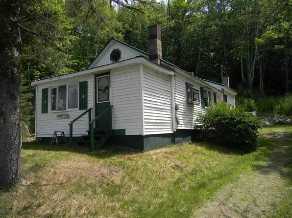 14 Winter Street, Northumberland, NH 03582