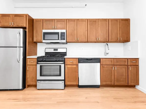 97 Grand Avenue image 2 of 8