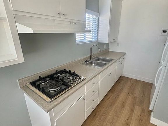5th image of 21013 Reynolds Dr APT C