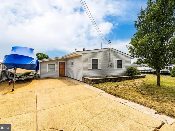 74 W Anchor Dr, Little Egg Harbor, NJ 08087
