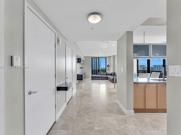5th image of 16275 Collins Ave APT 1604
