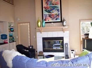 217 Cedar Mountain Rd, Sunrise Beach, MO 65079