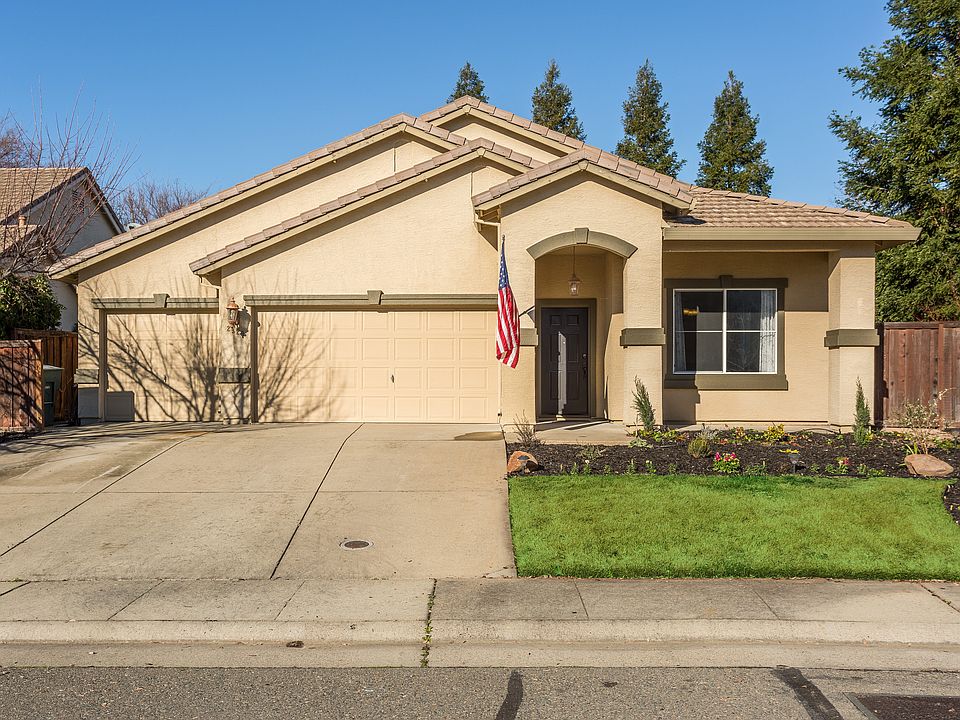 1st image of 2329 Holly Ct