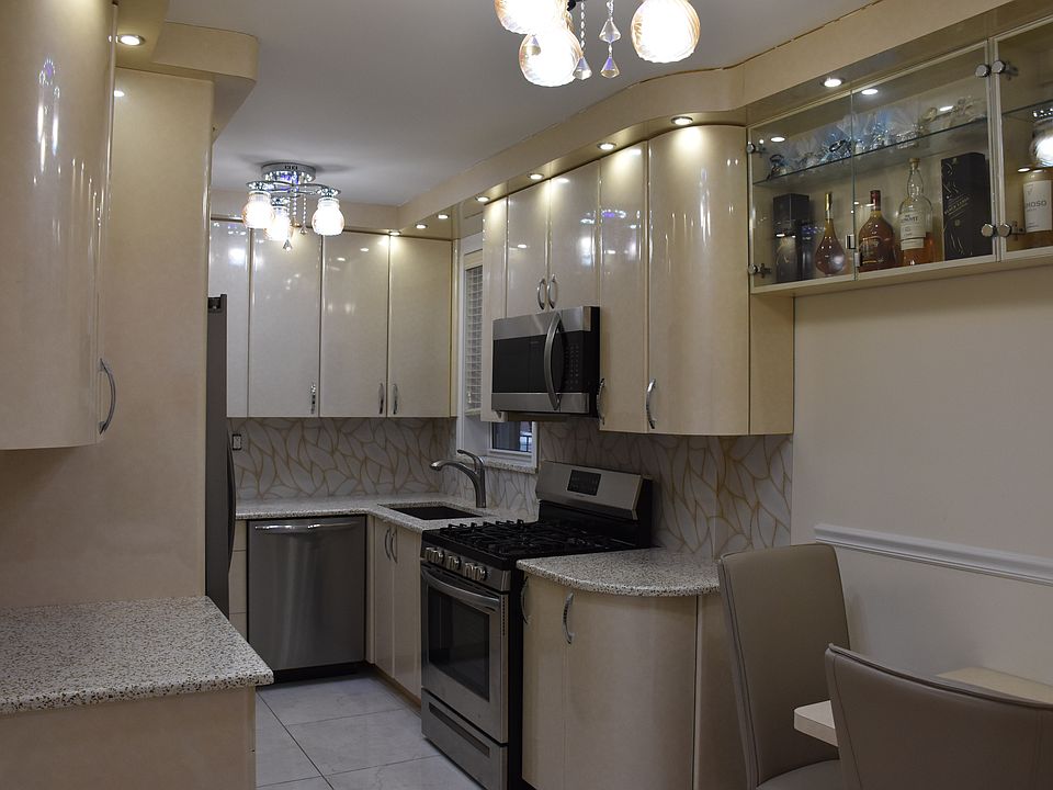 1st image of 9915 66th Ave APT 2C