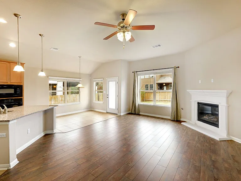 125 David Duval Ct — Photo 2