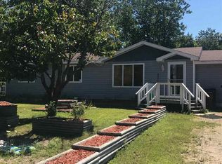 2817 S Hill Rd, Gladstone, MI 49837