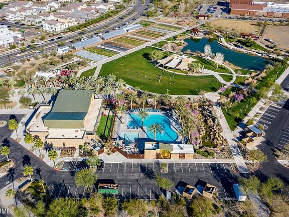 Amazing HOA amenities for everyone