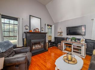 12 Beliveau Rd, Rumford, ME 04276