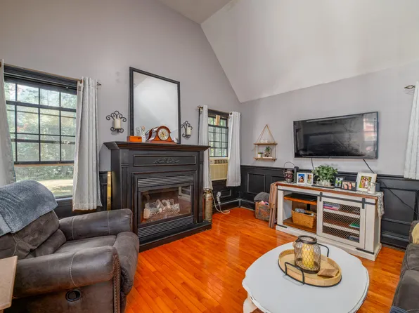 12 Beliveau Road, Rumford, ME 04276