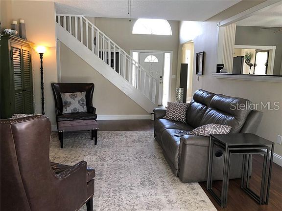 5th image of 533 Birgham Pl