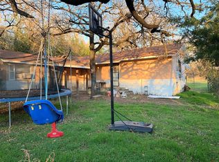 8700 Brooks Rd, Burleson, TX 76028