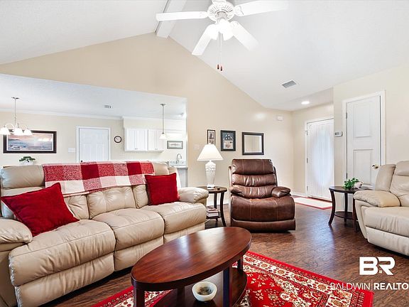 4th image of 5371 Southern Oaks Trl