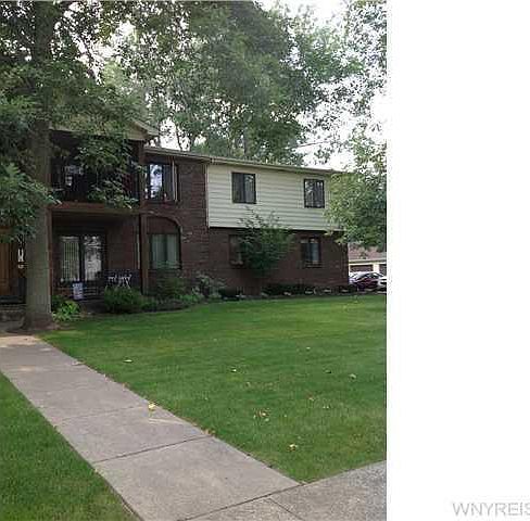 1st image of 174 Peppertree Dr #B