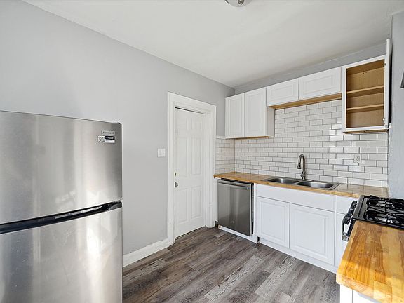 5th image of 15258 Evanston Ave #15260